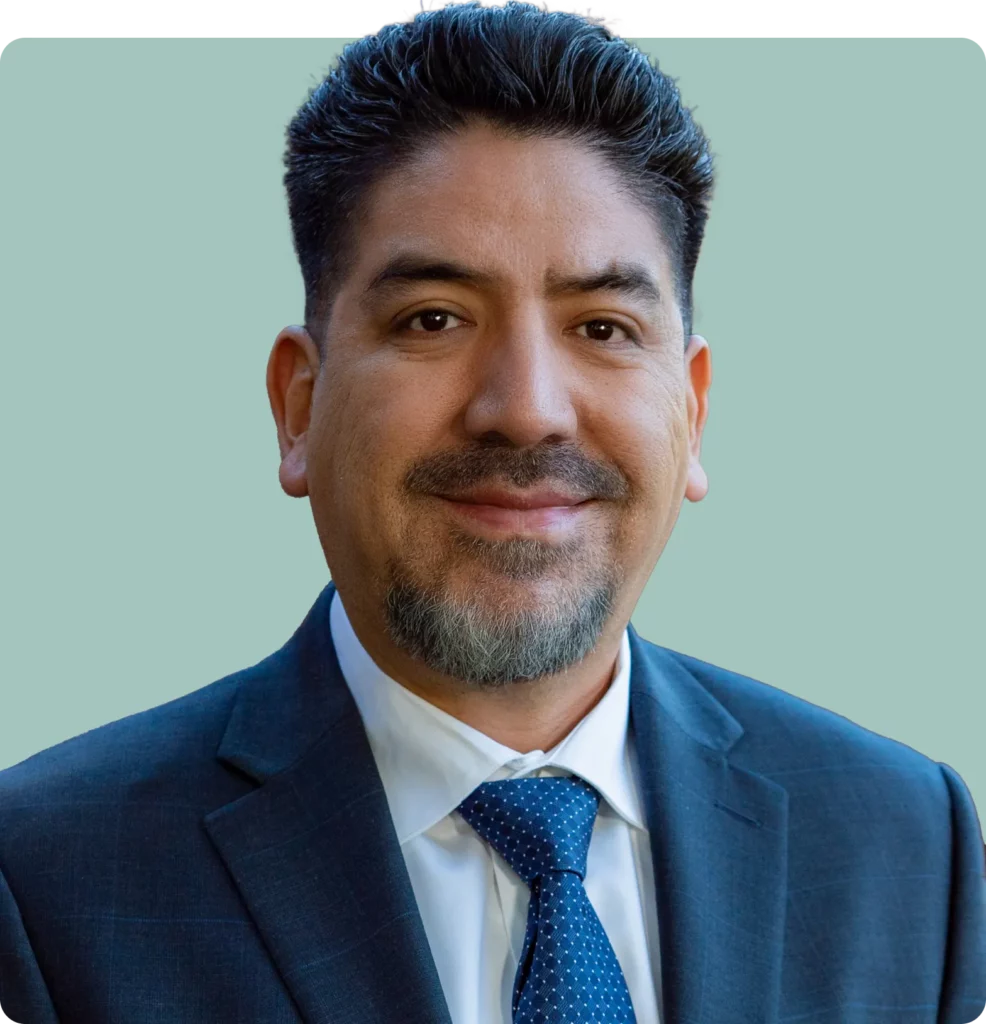 Headshot of Alex Orozco